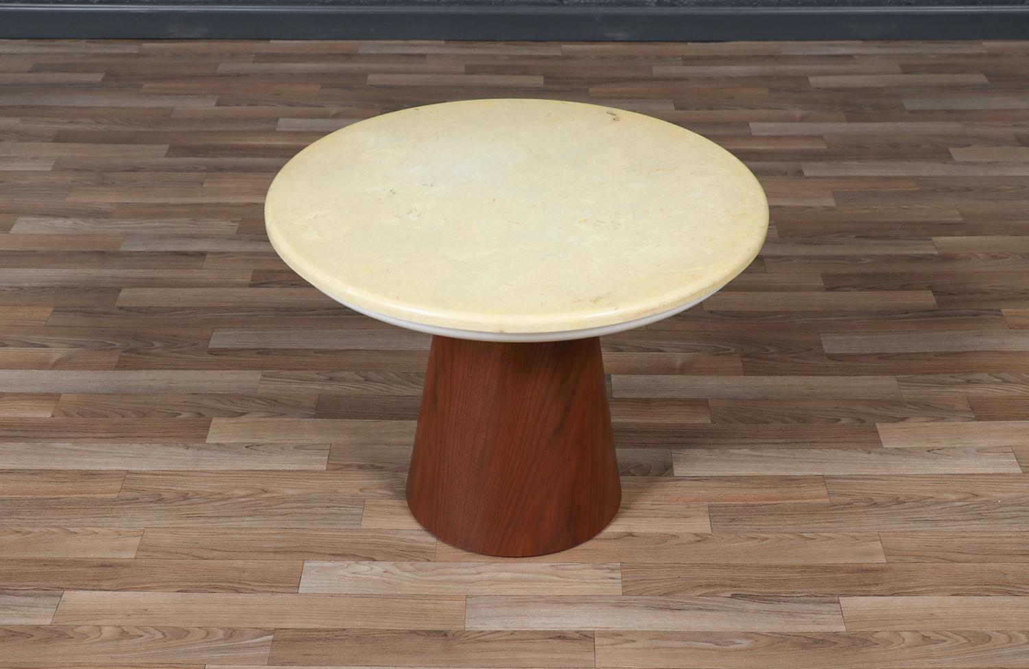 Expertly Restored - Frank Rohloff Tulip Marble & Walnut Side Table In Excellent Condition For Sale In Los Angeles, CA