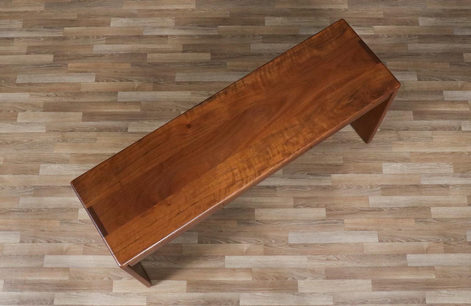 Expertly Restored - Gerald McCabe Shedua Console Table for Orange Crate Modern For Sale 1