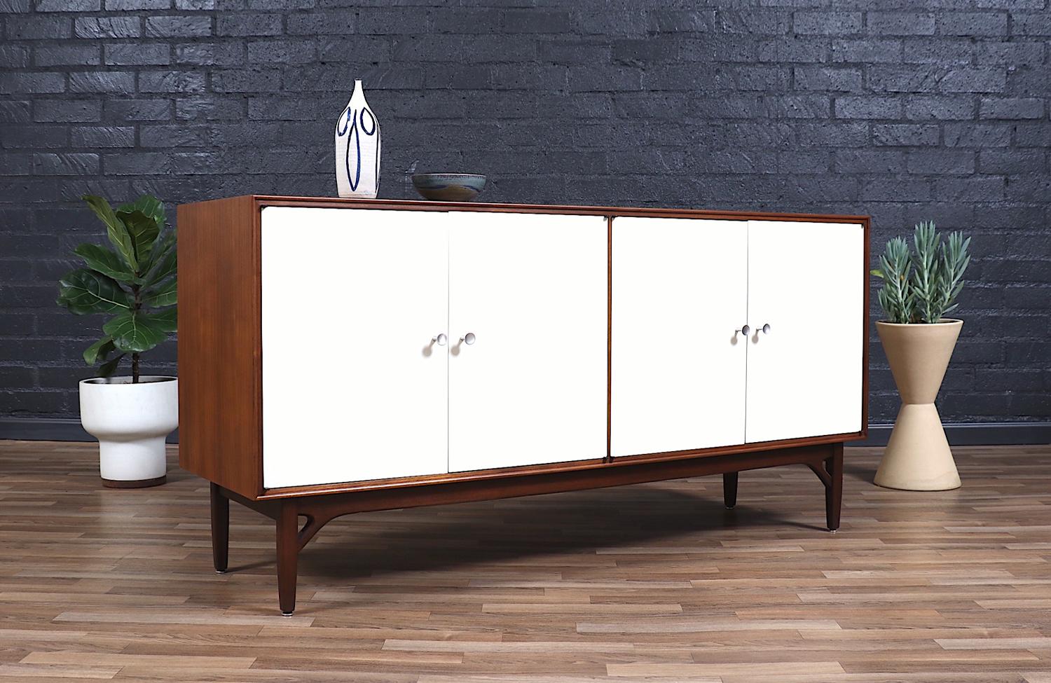 ________________________________________

Transforming a piece of Mid-Century Modern furniture is like bringing history back to life, and we take this journey with passion and precision. With over 17 years of artisanal expertise, our Los Angeles