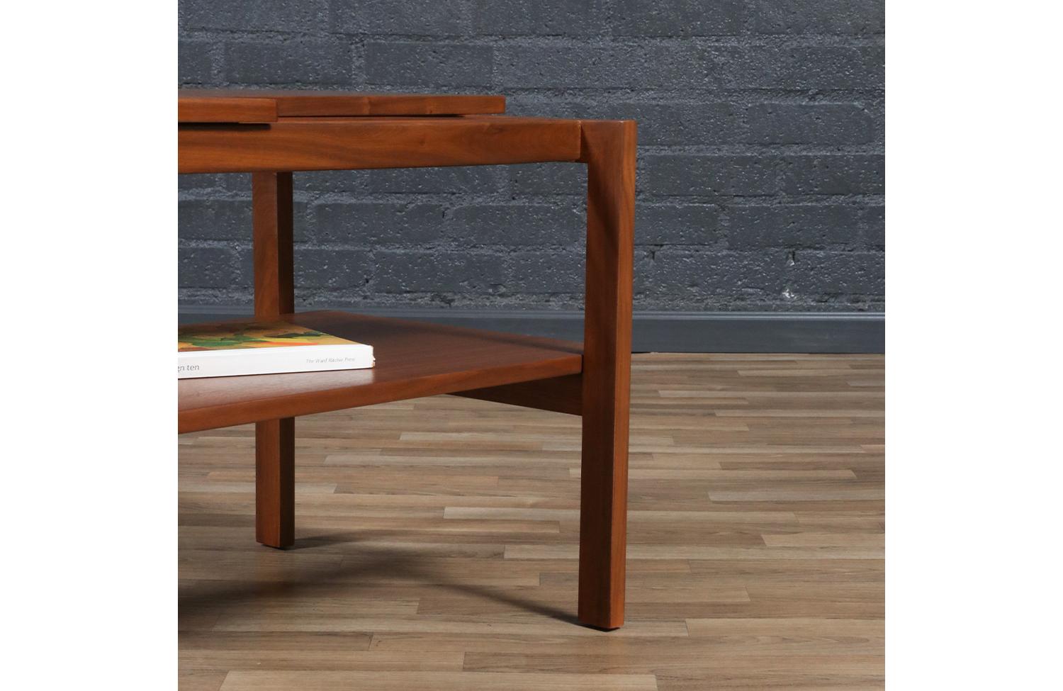 Expertly Restored-Greta M. Grossman Side Table w/ Magazine Shelf for Glenn of CA For Sale 5