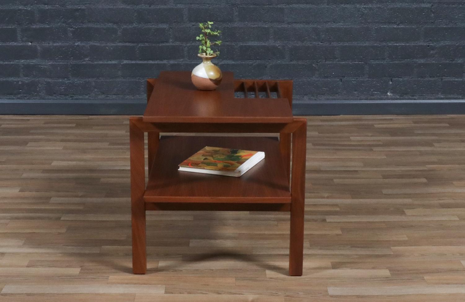 American Expertly Restored-Greta M. Grossman Side Table w/ Magazine Shelf for Glenn of CA For Sale
