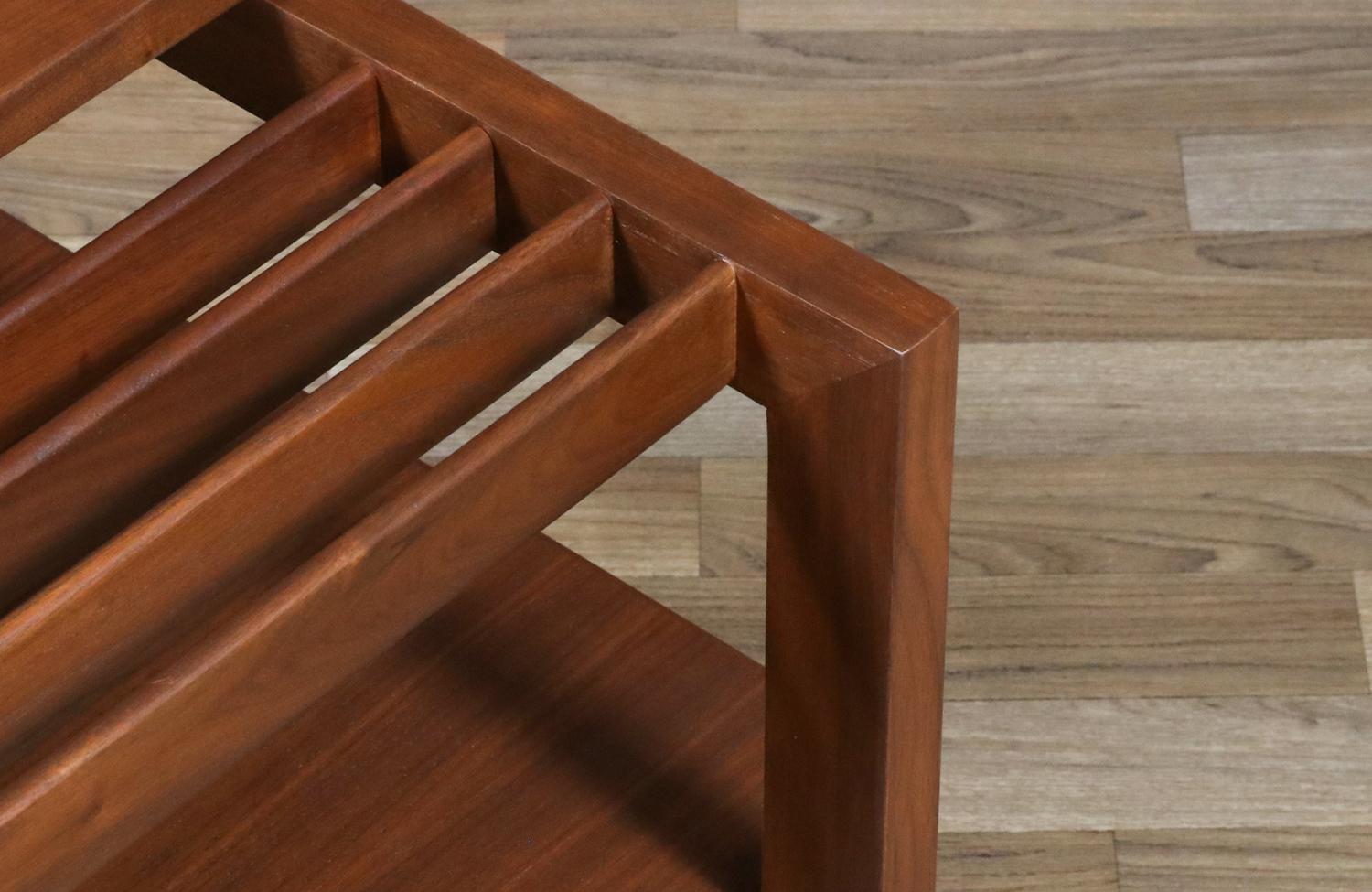 Expertly Restored-Greta M. Grossman Side Table w/ Magazine Shelf for Glenn of CA For Sale 3