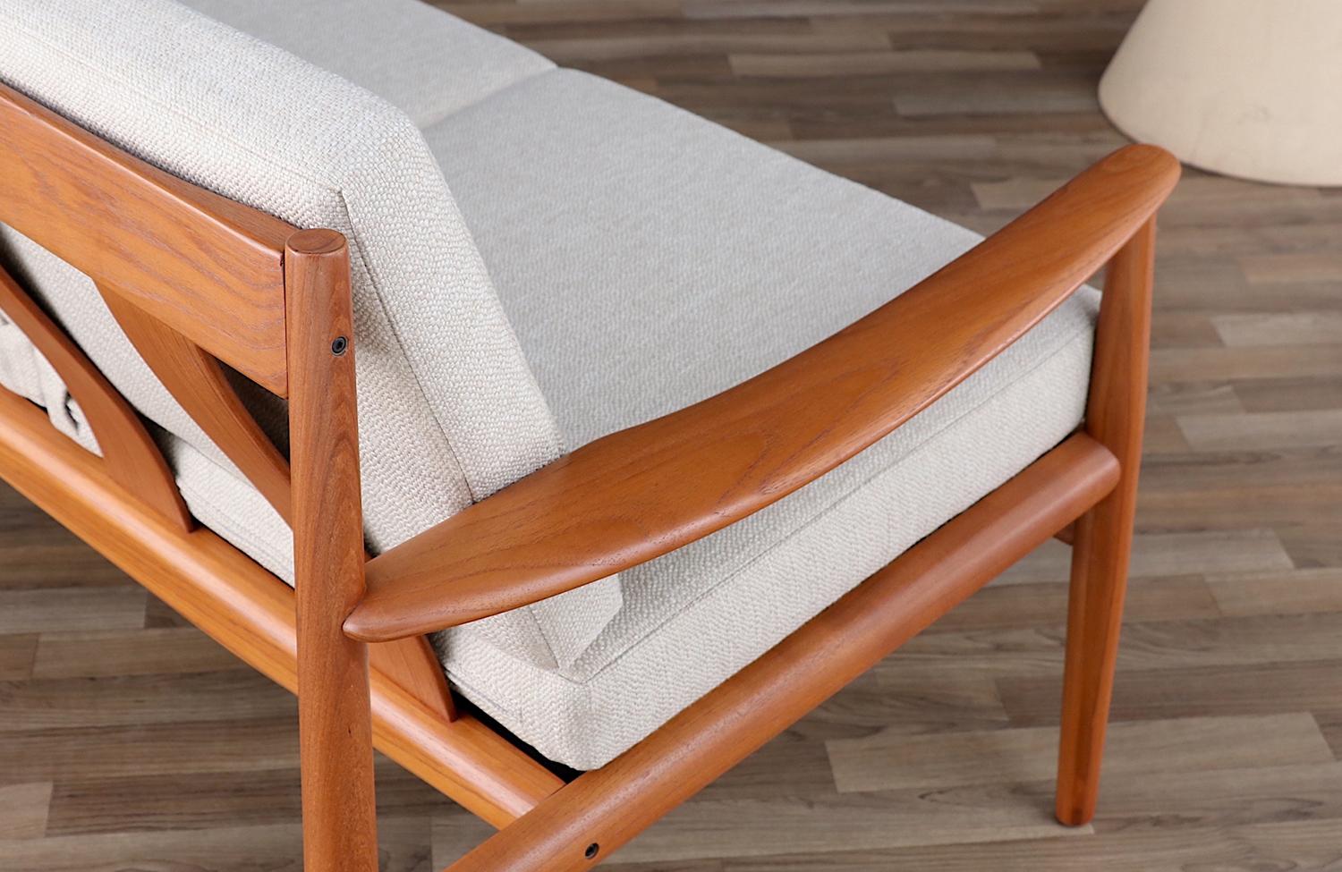 Expertly Restored - Grete Jalk Model-128 Teak Sofa for France & Son In Excellent Condition In Los Angeles, CA
