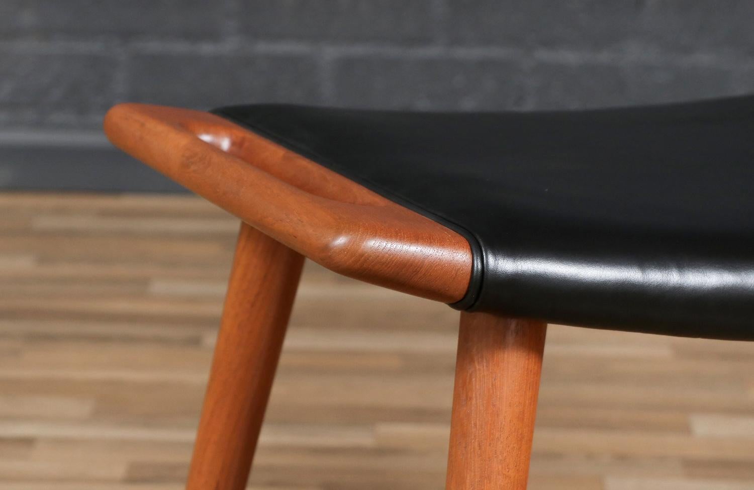 Expertly Restored - Hans J. Wegner AP-30 Teak & Leather Ottoman for A.P. Stolen For Sale 1