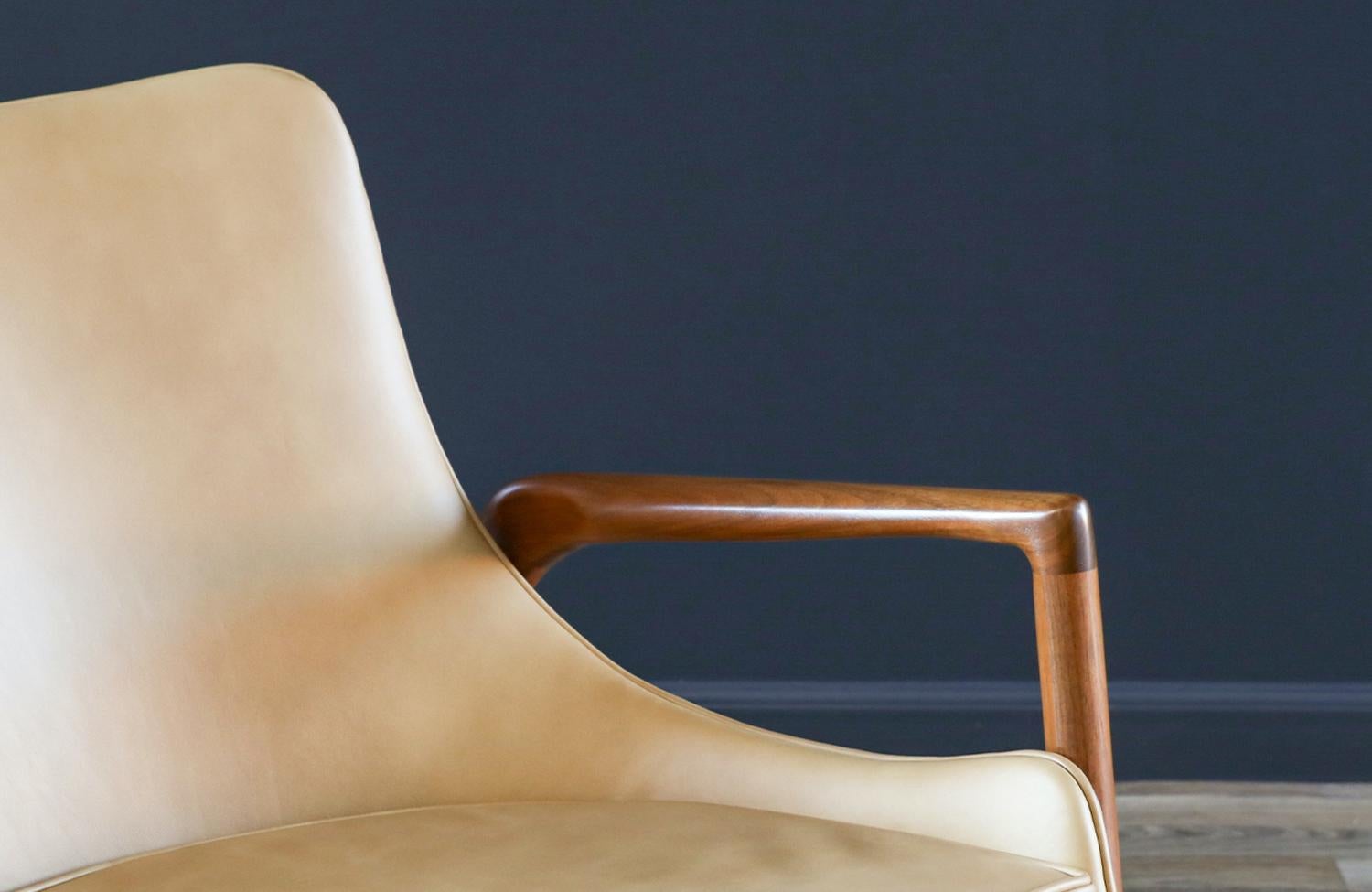 Expertly Restored - Ib Kofod-Larsen Teak & Leather Lounge Chair for Selig  For Sale 2