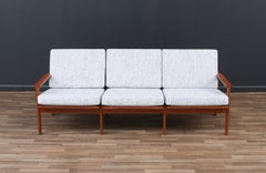 Restaurado por expertos - Sofá de teca Illum Wikkelsø "Capella" para N. Eilersen