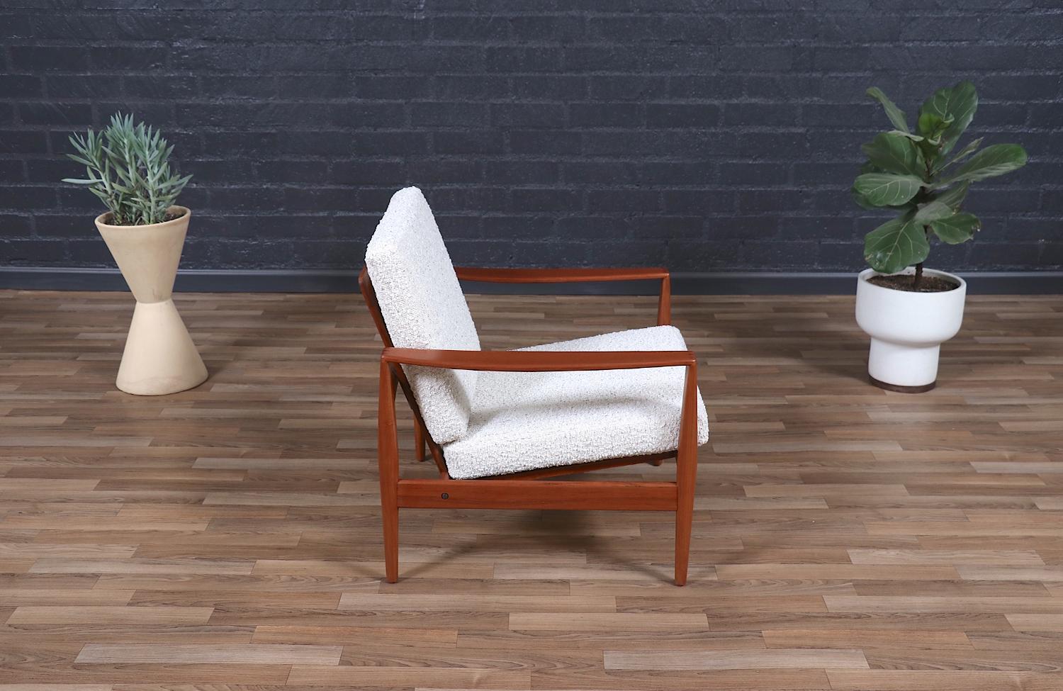 Mid-Century Modern Expertly Restored - Illum WIkkelso Model-EK Boucle & Teak Lounge Chair