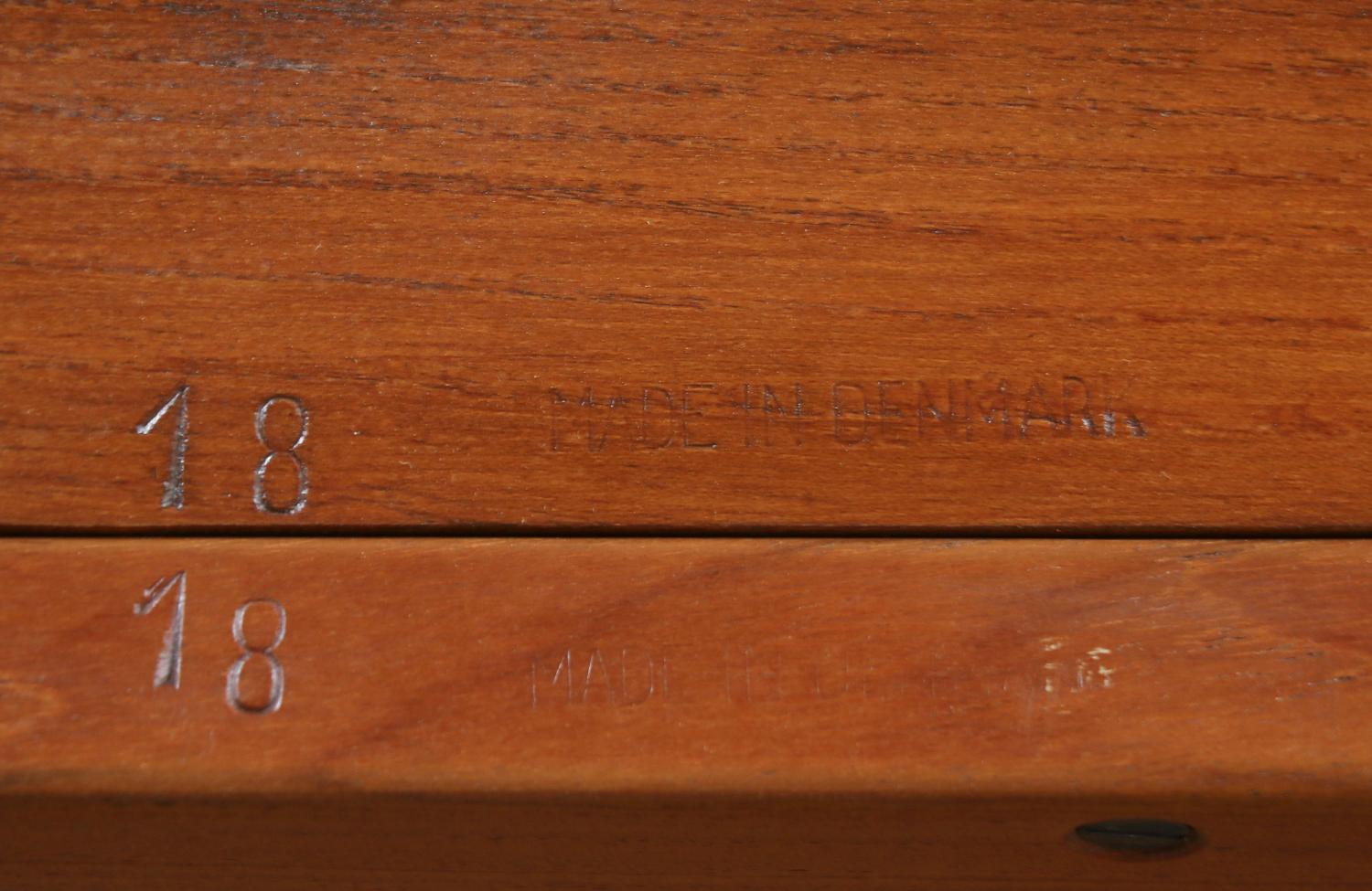 Expertly Restored Illum WIkkelso Model-EK Teak Lounge Chair for Niels Eilersen 8