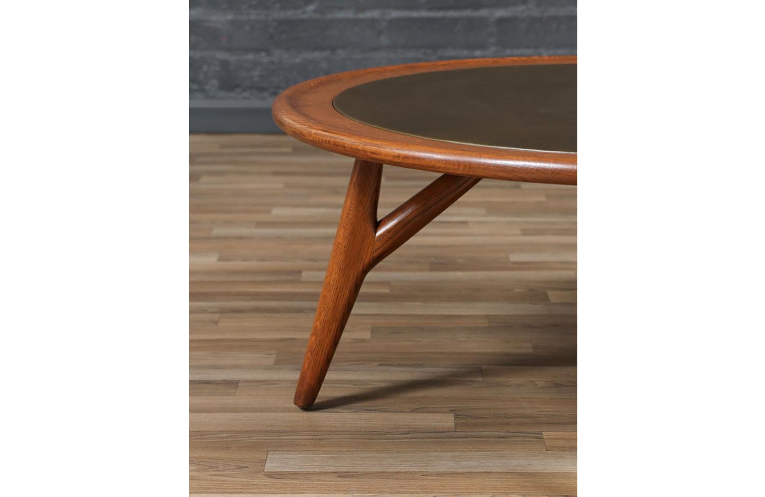 Expertly Restored - Jack Van der Molen Sculpted Oak & Leather Top Coffee Table In Excellent Condition For Sale In Los Angeles, CA