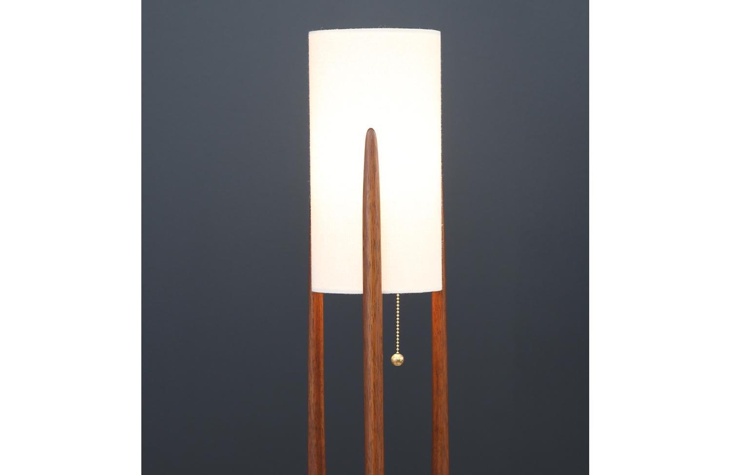 Polished Expertly Restored - John Keal Sculptural Trident Table Lamp for Modeline of CA For Sale