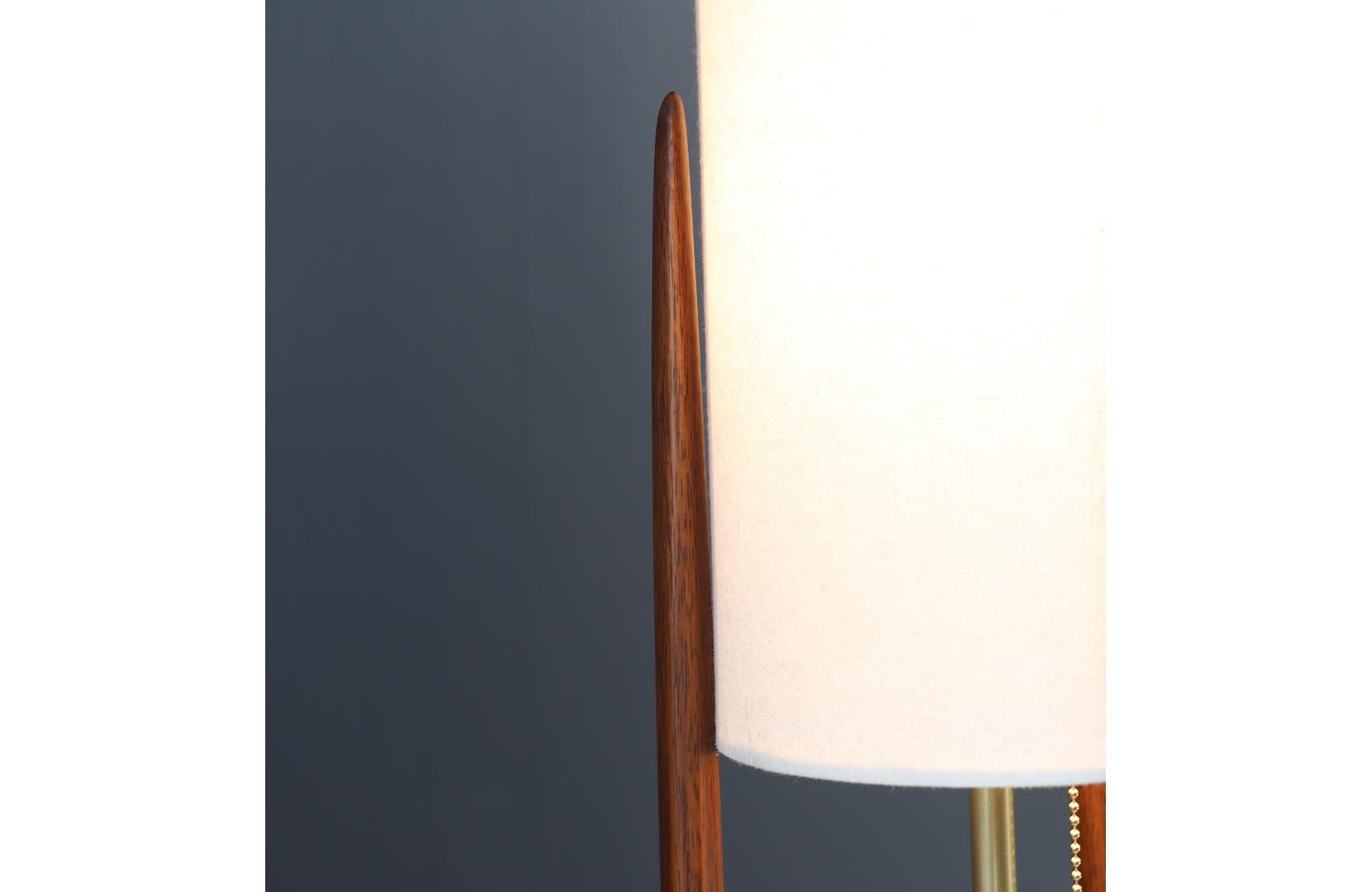 Brass Expertly Restored - John Keal Sculptural Trident Table Lamp for Modeline of CA For Sale