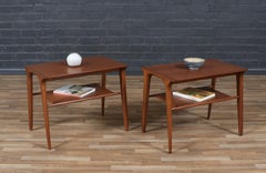Restaurati con perizia - Tavolini a due piani "Profile" di John Van Koert per Drexel