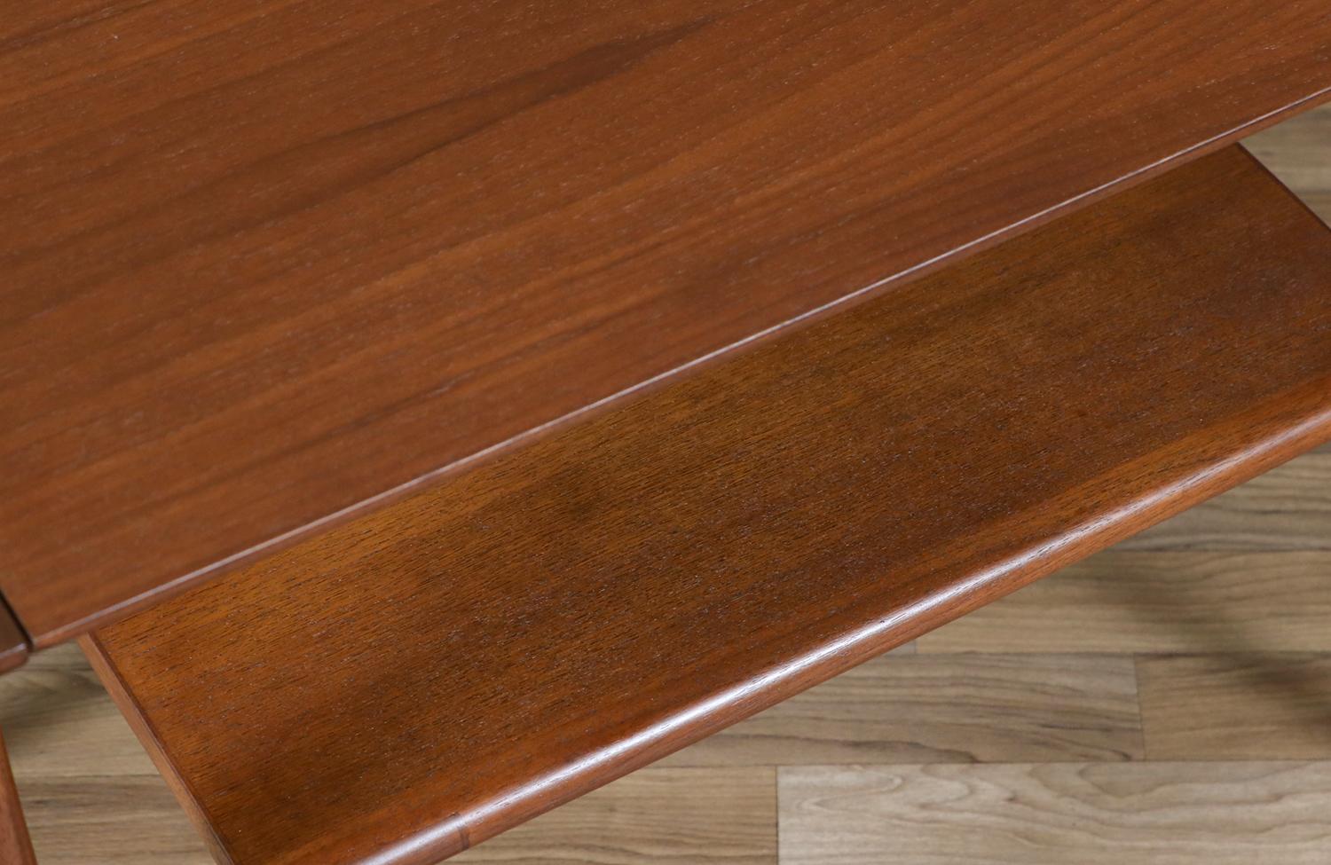 Expertly Restored - John Van Koert “Profile” Two-Tier Side Tables for Drexel For Sale 2