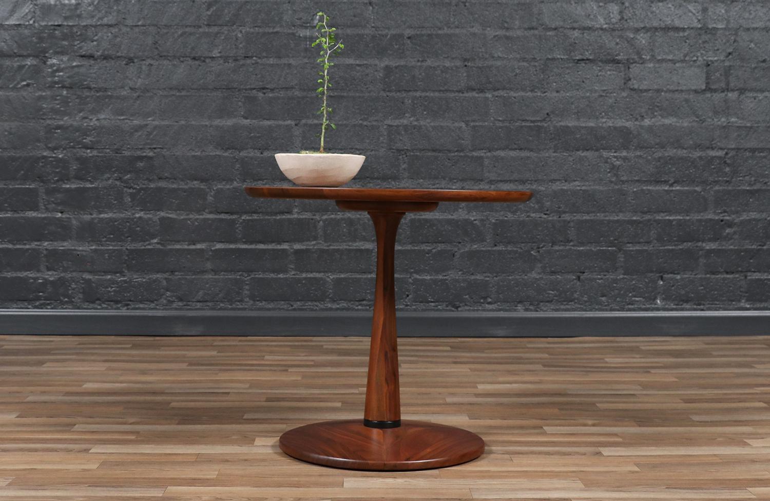 Mid-Century Modern Expertly Restored- Kipp Stewart & Stewart MacDougall Tulip Side Table for Drexel For Sale