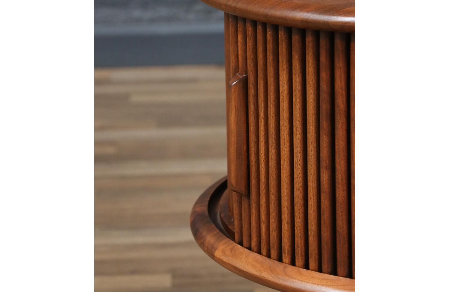 Expertly Restored - Laurel Walnut Floor Lamp w/ Tambour-Door & Cocktail Table For Sale 3