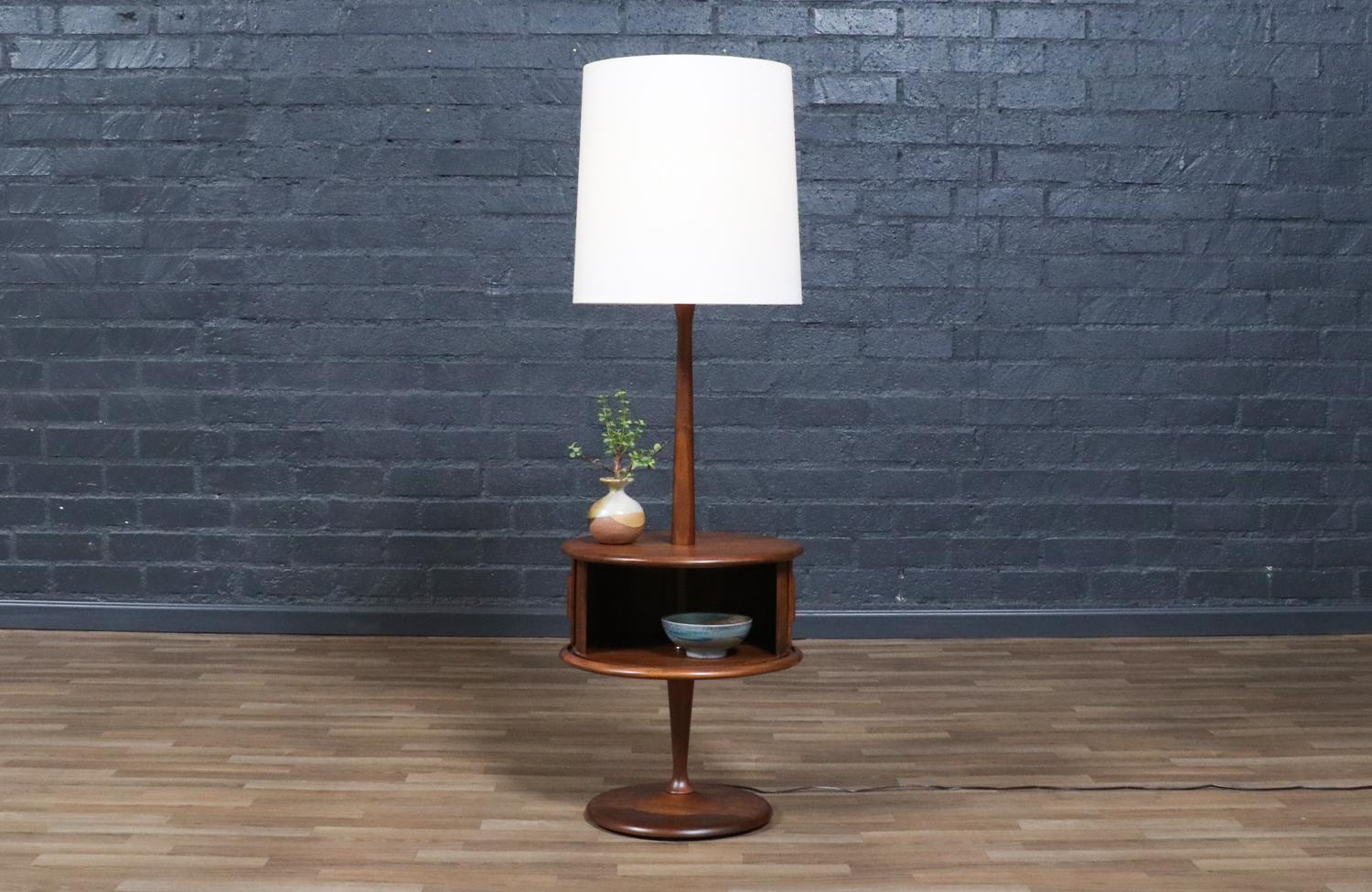 American Expertly Restored - Laurel Walnut Floor Lamp w/ Tambour-Door & Cocktail Table For Sale