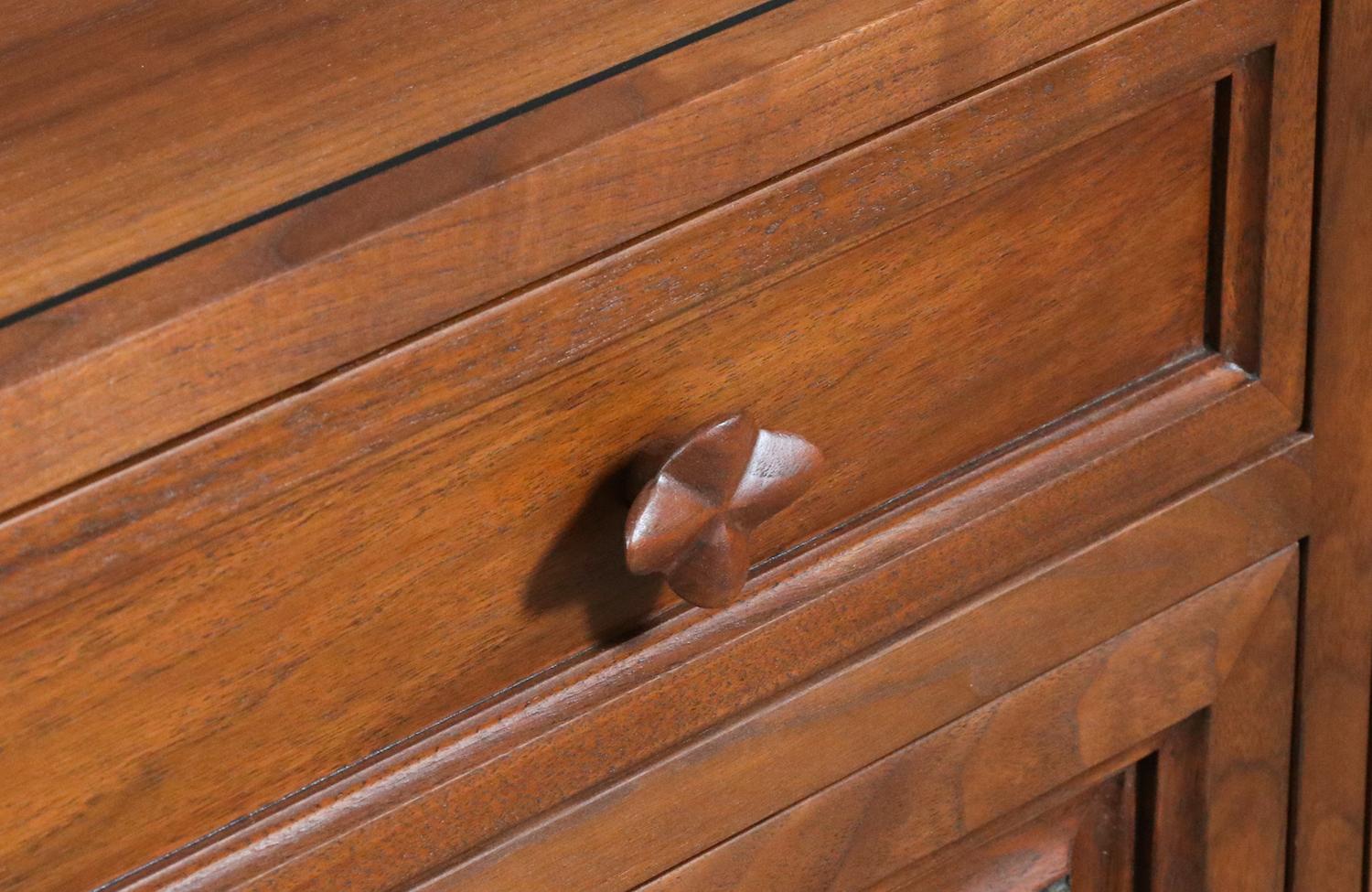 Expertly Restored - Maurice Bailey Credenza w/ Redwood for Monteverdi-Young For Sale 4