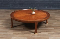 Expert en restauration - Table basse en teck et noyer de Michael Taylor avec pour Baker