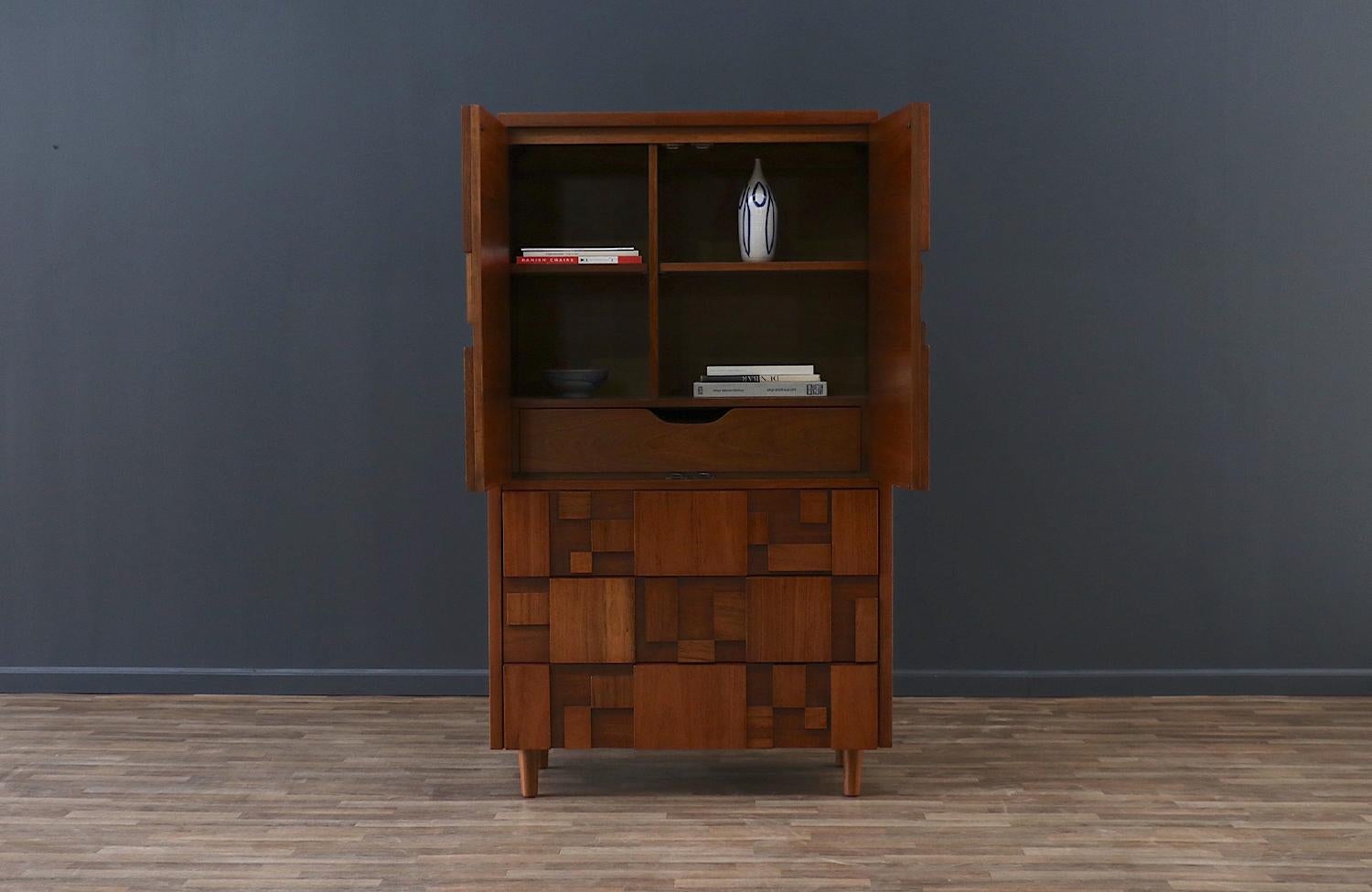 Transforming a piece of Mid-Century Modern furniture is like bringing history back to life, and we take this journey with passion and precision. With over 17 years of artisanal expertise, our Los Angeles studio is a haven where vintage treasures are