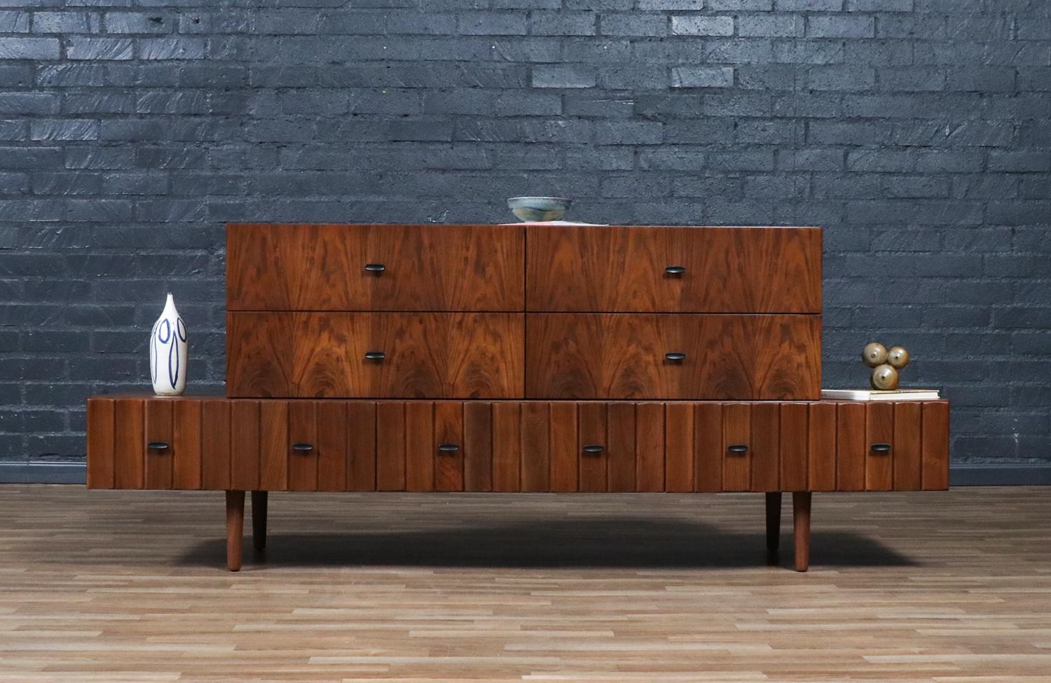 Late 20th Century Expertly Restored - Mid-Century Canadian Brutalist Modular Dresser For Sale