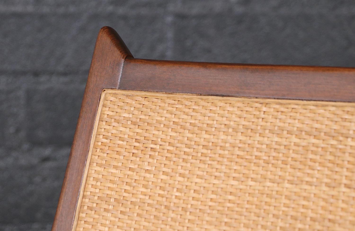 Expertly Restored - Mid-Century Italian Modern Rocking Chair w/ Cane Backrest For Sale 1