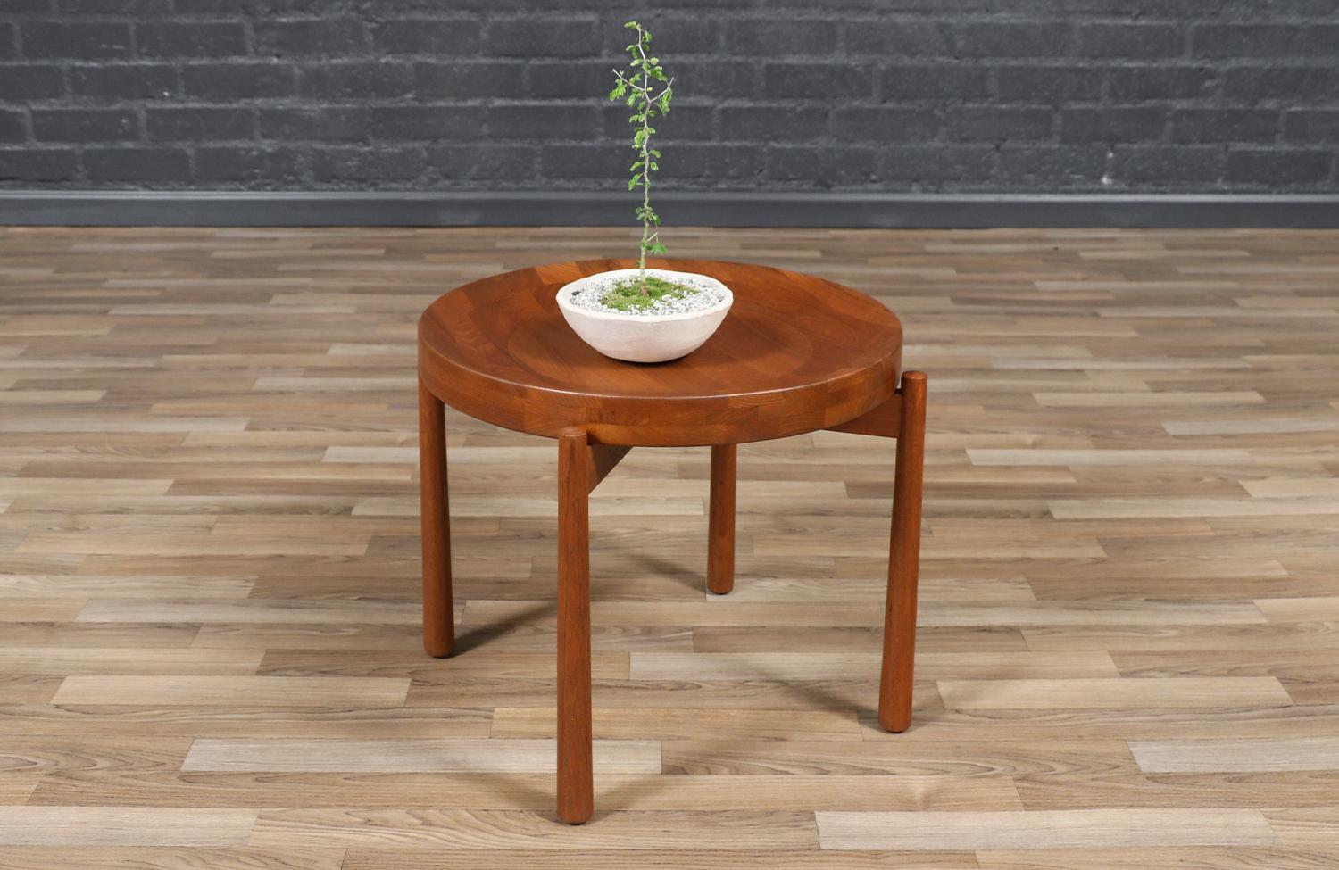 ________________________________________

Transforming a piece of Mid-Century Modern furniture is like bringing history back to life, and we take this journey with passion and precision. With over 17 years of artisanal expertise, our Los Angeles