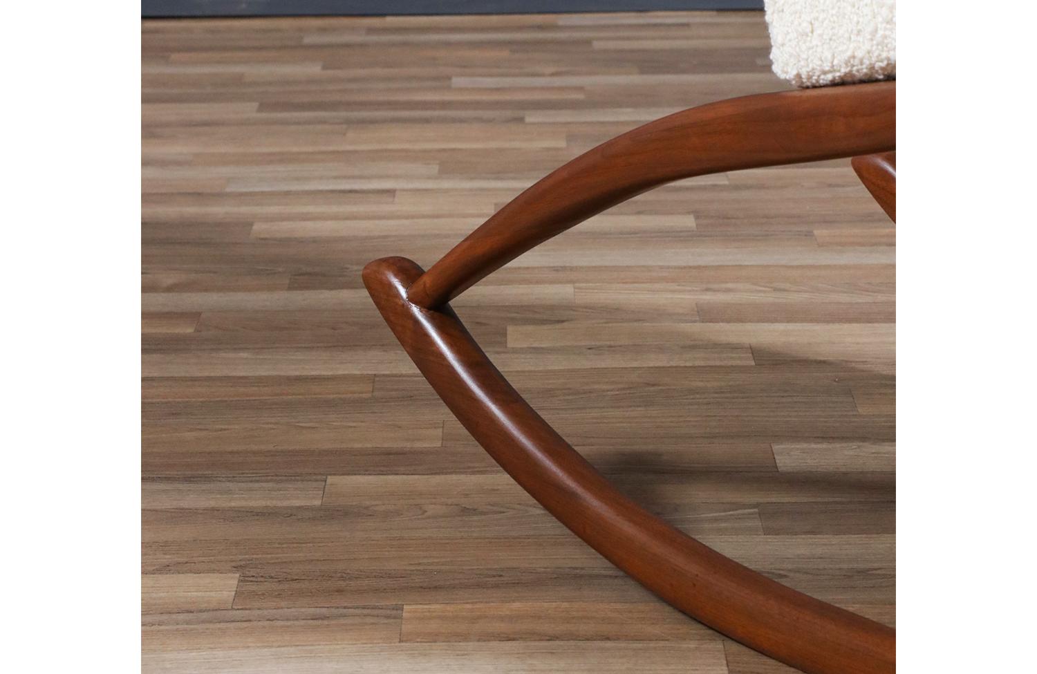 Expertly Restored - Mid-Century Modern Sculpted Walnut & Boucle Rocking Chair For Sale 6