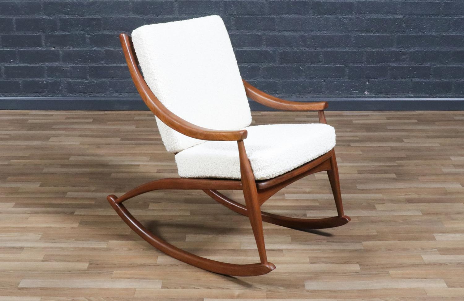 Mid-20th Century Expertly Restored - Mid-Century Modern Sculpted Walnut & Boucle Rocking Chair For Sale