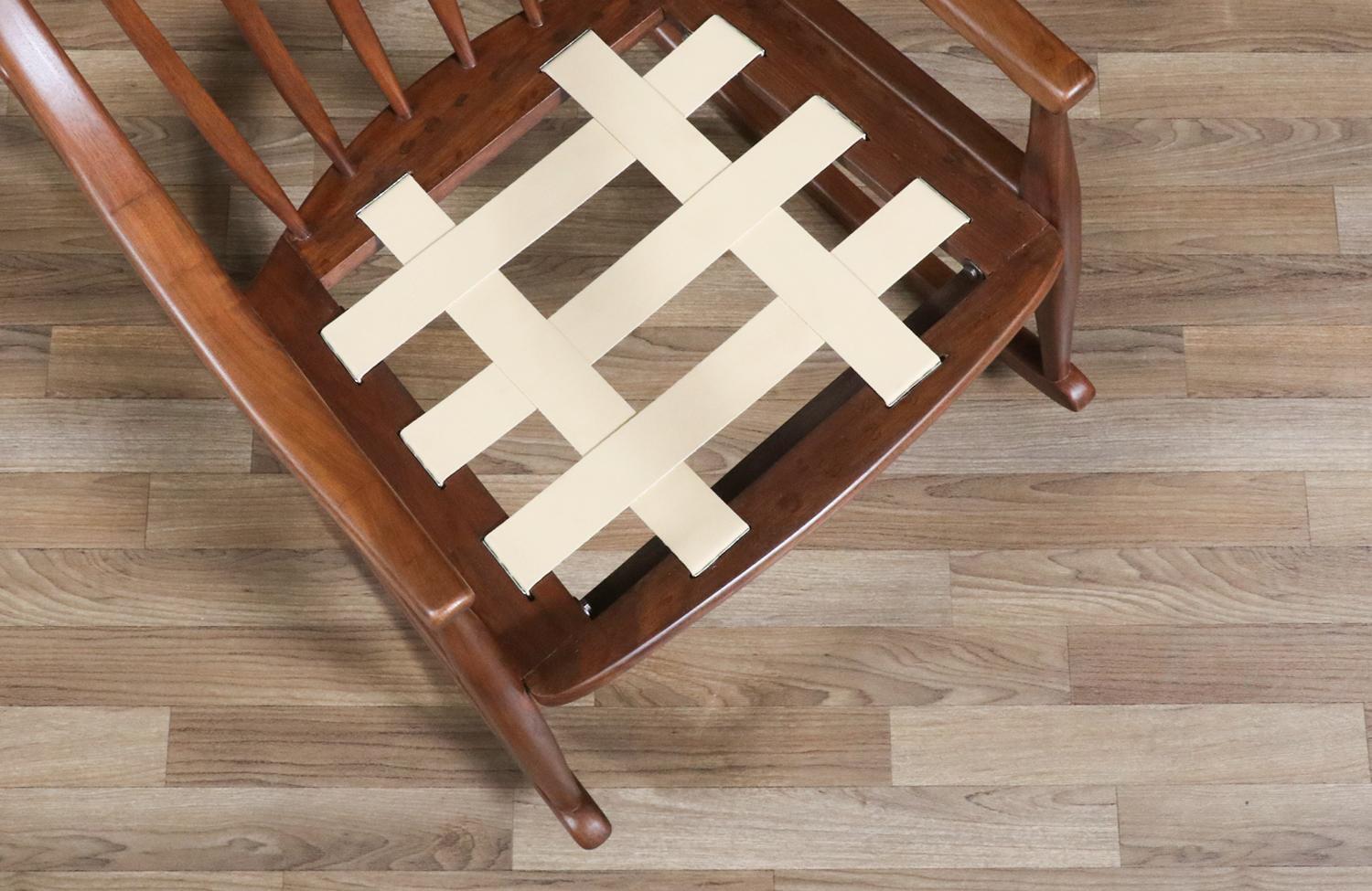 Expertly Restored - Mid-Century Modern Sculpted Walnut & Boucle Rocking Chair For Sale 1