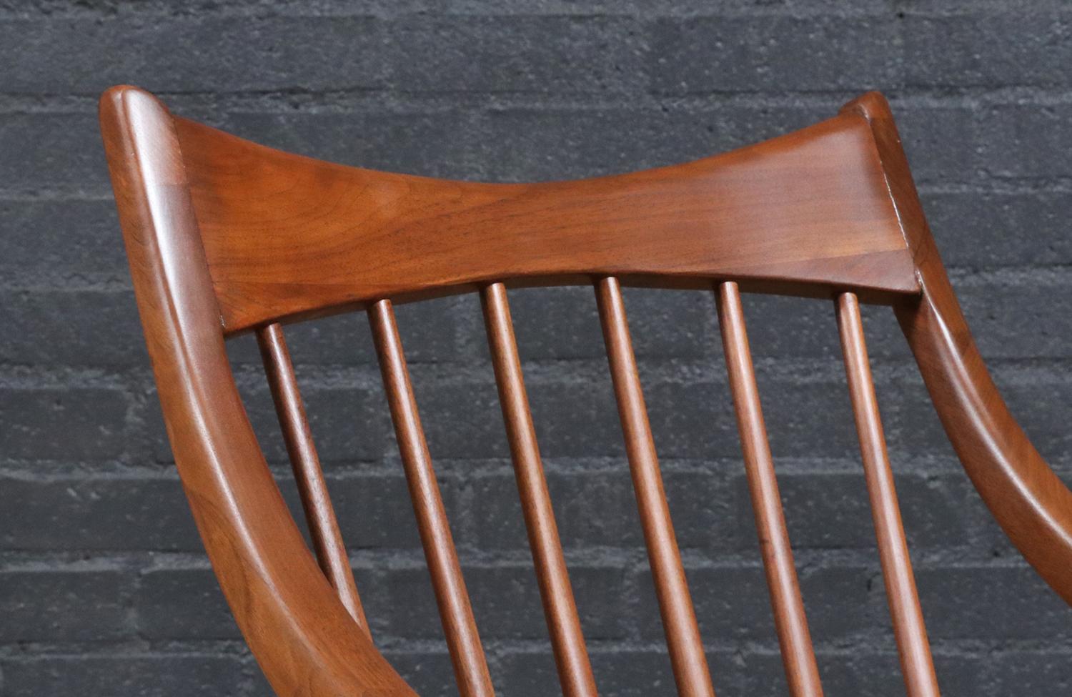 Expertly Restored - Mid-Century Modern Sculpted Walnut & Boucle Rocking Chair For Sale 2