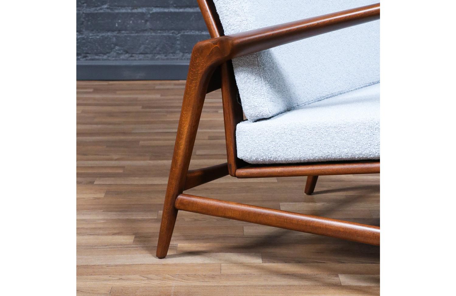 Restaurada por expertos - Silla reclinable de mediados de siglo de Ib Kofod-Larsen para S. en venta 6