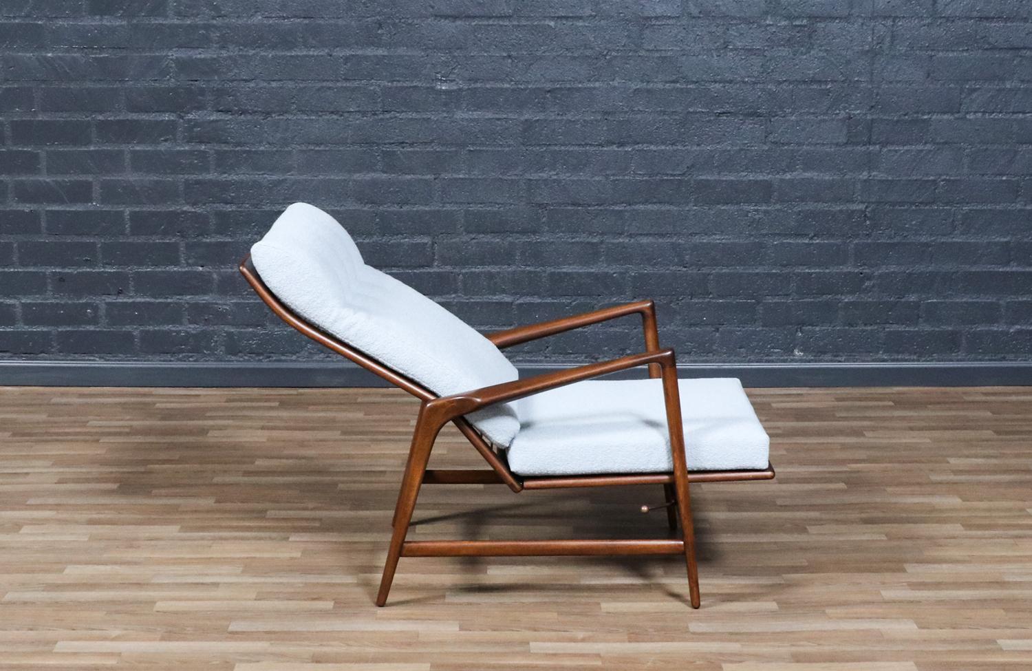 Restaurada por expertos - Silla reclinable de mediados de siglo de Ib Kofod-Larsen para S. Danés en venta