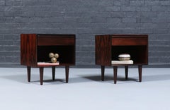 Expert en restauration - Mid-Century Rosewood Night Stands w/ Bookcase by Westnofa