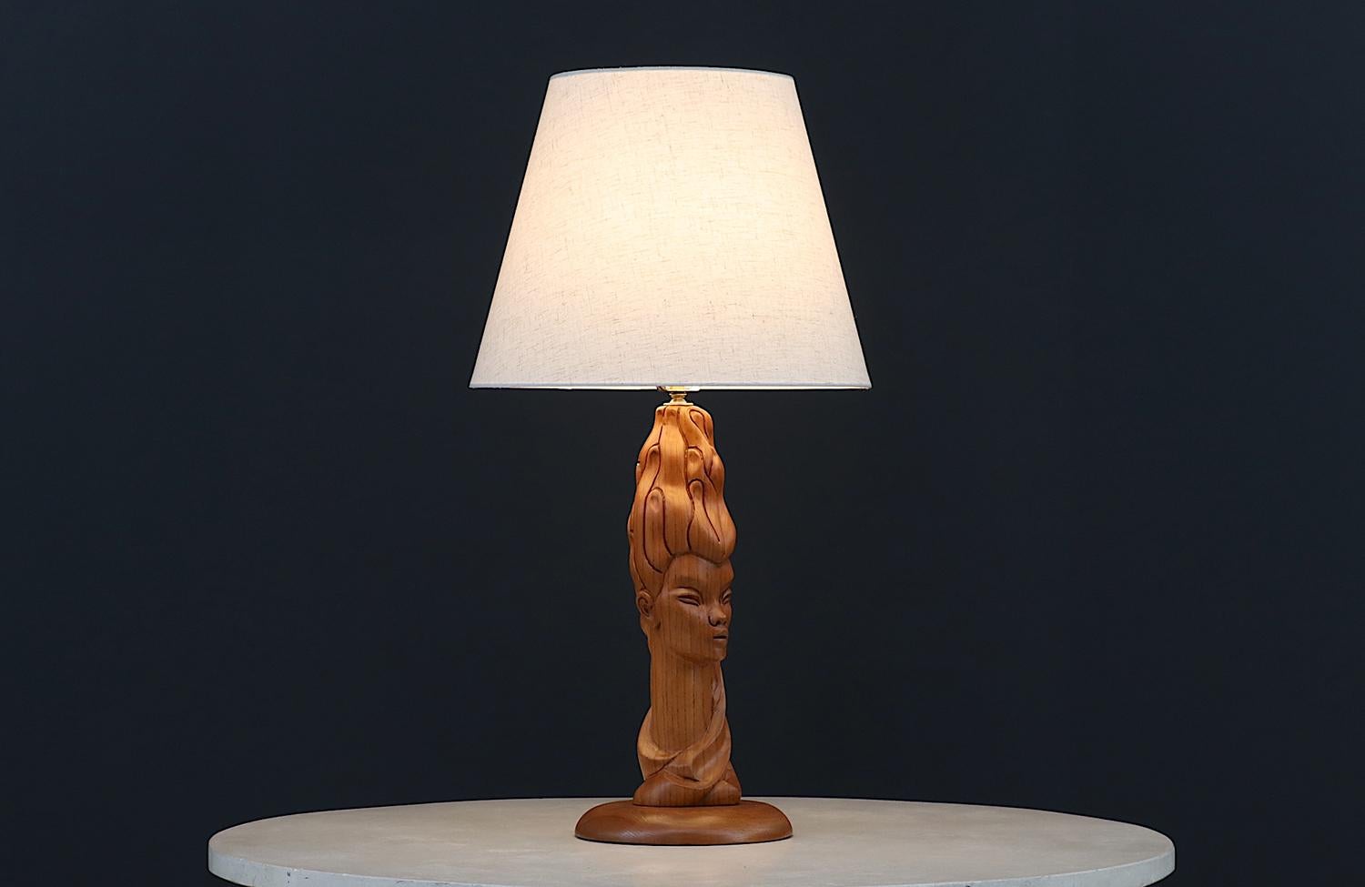 Mid-Century Modern Expertly Restored - Mid-Century Woman Figure Table Lamp by Lighthouse Co. For Sale