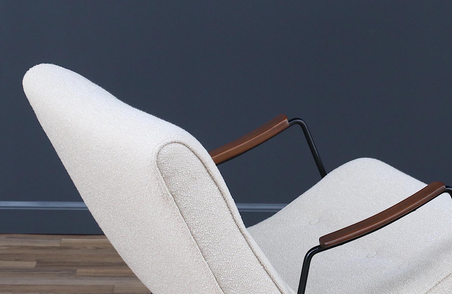 Mid-20th Century Expertly Restored - Milo Baughman 