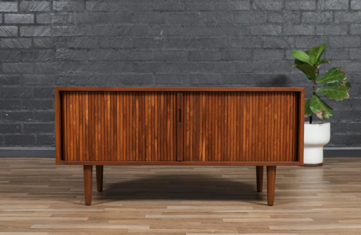 ________________________________________

Transforming a piece of Mid-Century Modern furniture is like bringing history back to life, and we take this journey with passion and precision. With over 17 years of artisanal expertise, our Los Angeles