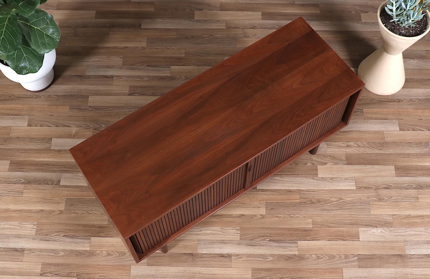 Wood Expertly Restored - Milo Baughman Tambour-Door Low Credenza with Record Holder