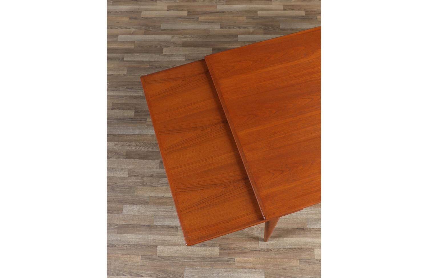 Expertly Restored - Niels Moller Model-12 Expanding Teak Draw-Leaf Dining Table 9