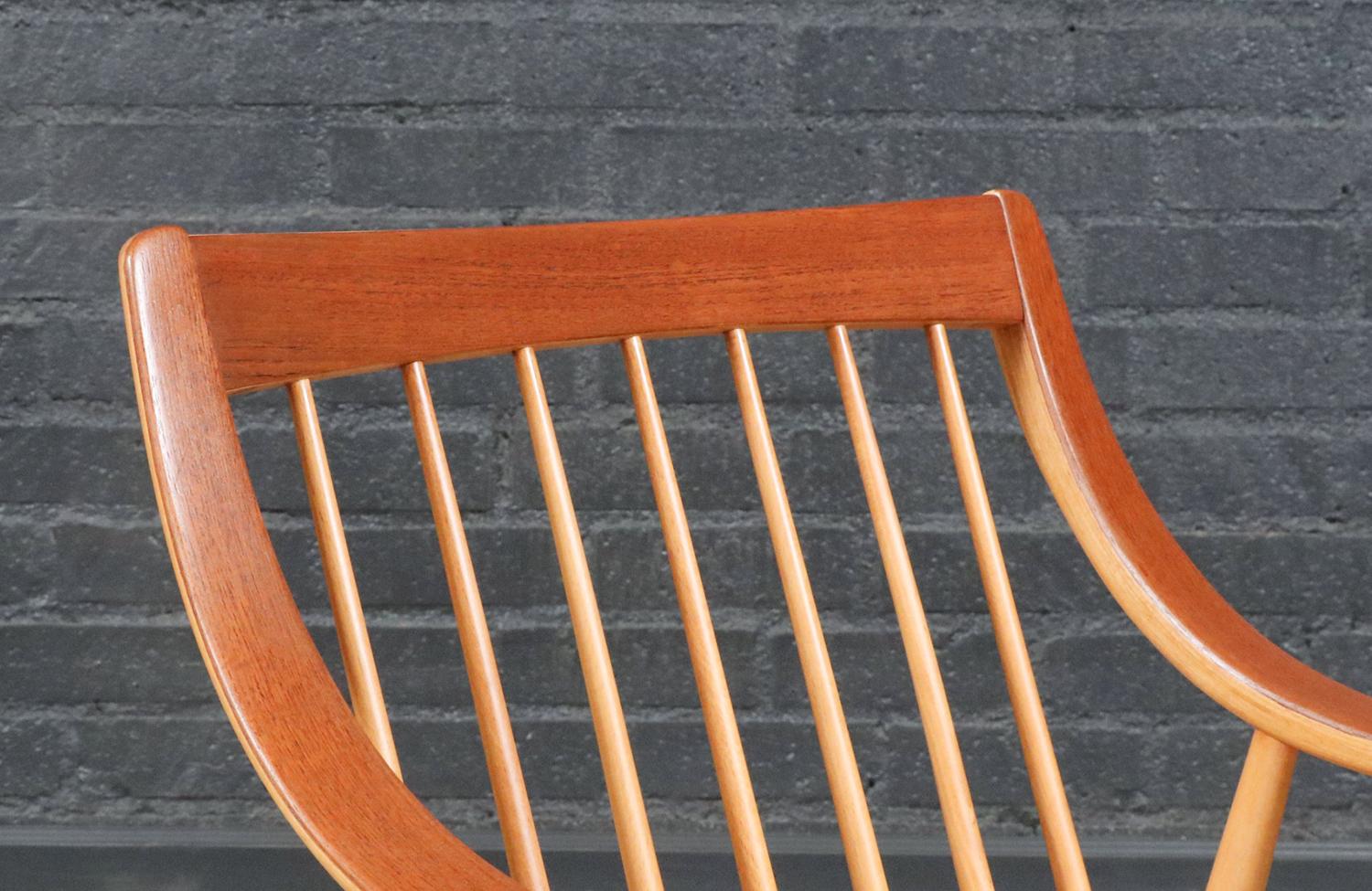 Expertly Restored - Peter Hvidt Model FD-146 Teak & Birch Lounge Chairs For Sale 3