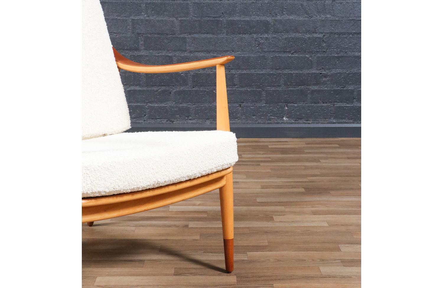 Expertly Restored - Peter Hvidt Model FD-146 Teak & Birch Lounge Chairs For Sale 7