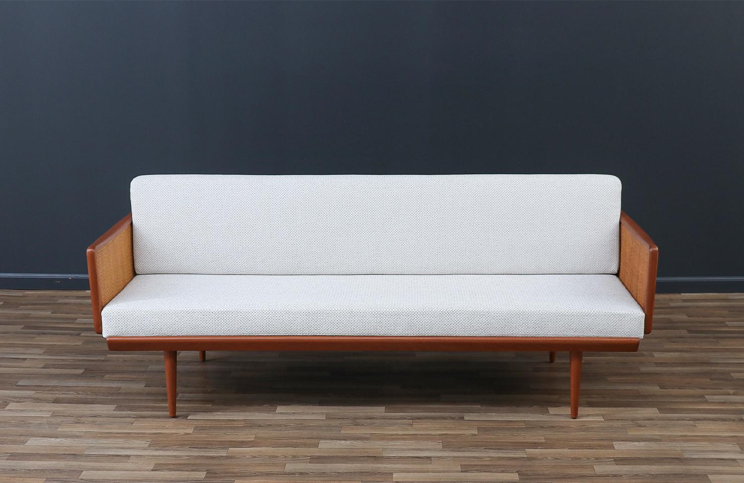 Mid-Century Modern Expertly Restored - Peter Hvidt & Orla Mølgaard-Nielsen Teak & Cane Daybed Sofa For Sale