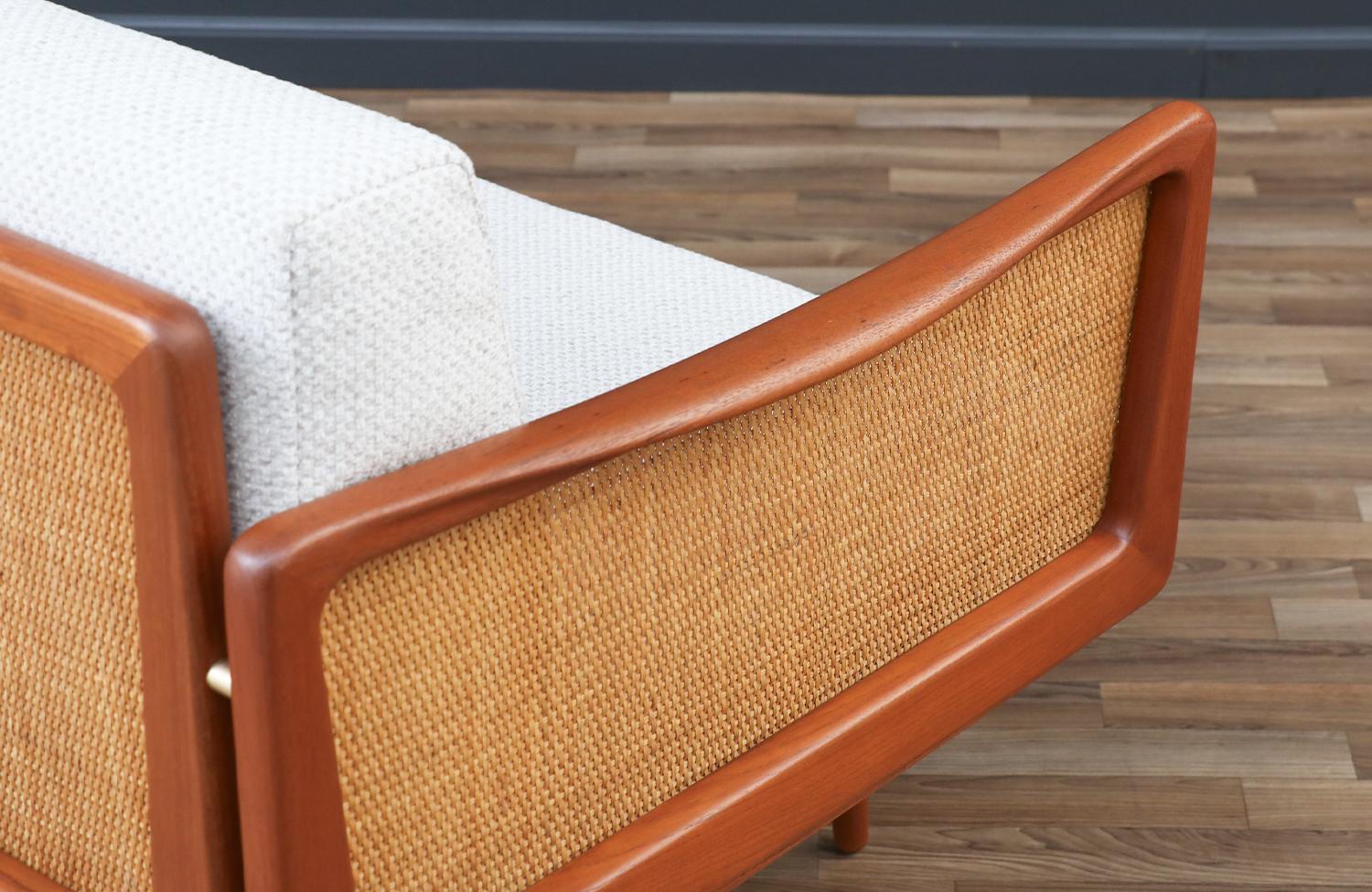 Mid-20th Century Expertly Restored - Peter Hvidt & Orla Mølgaard-Nielsen Teak & Cane Daybed Sofa For Sale