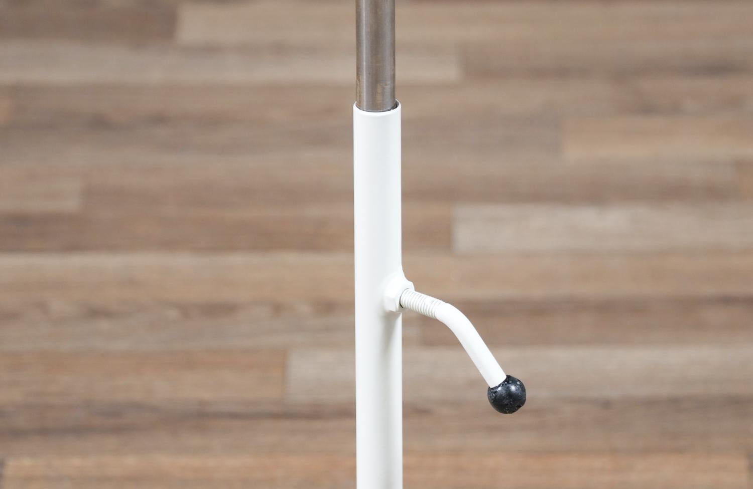 Metal Expertly Restored - Peter Pepper Products Adjustable Tripod Resin Side Table For Sale