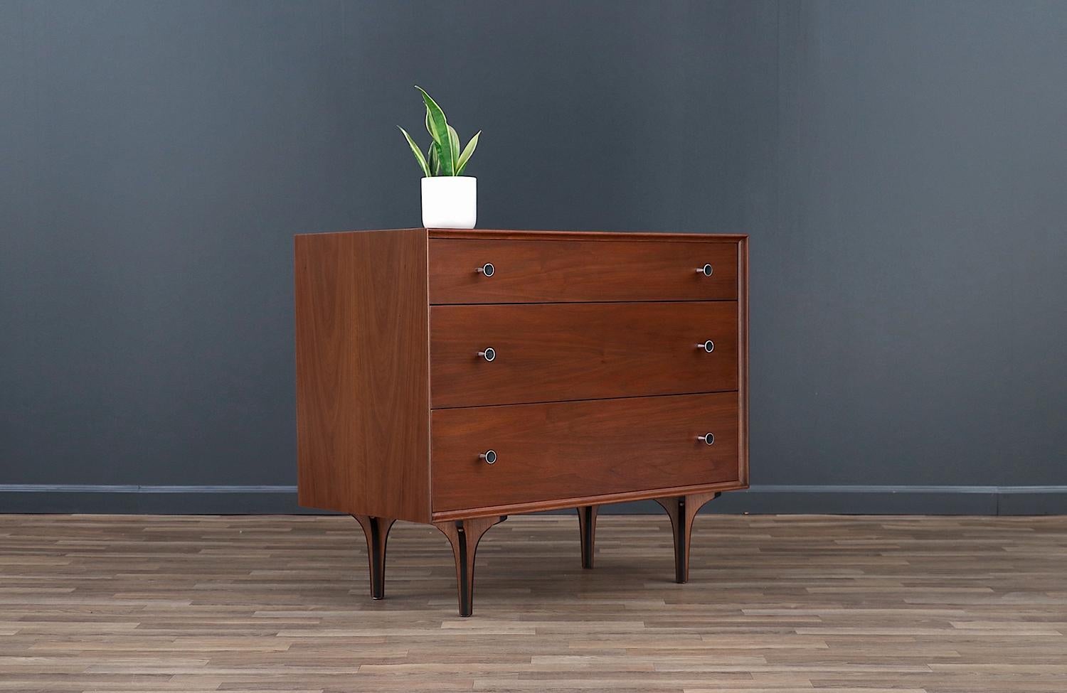 Transforming a piece of Mid-Century Modern furniture is like bringing history back to life, and we take this journey with passion and precision. With over 17 years of artisanal expertise, our Los Angeles studio is a haven where vintage treasures are
