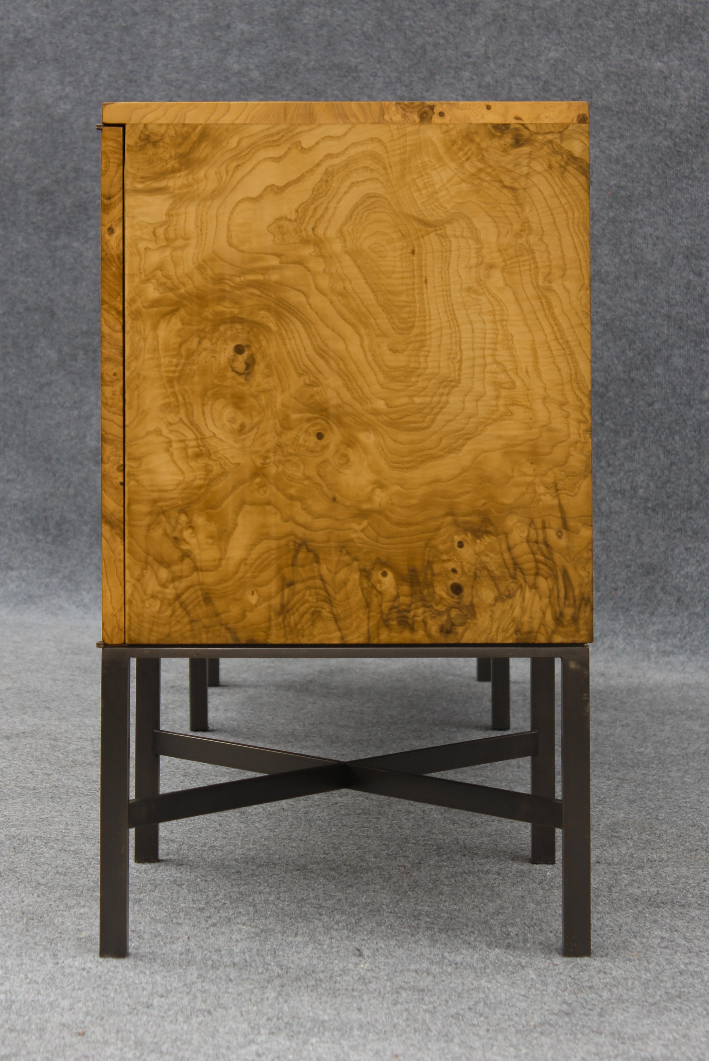 Expertly Restored Roger Sprunger Dunbar Model #7111 Maple Burl Cabinet Sideboard For Sale 2