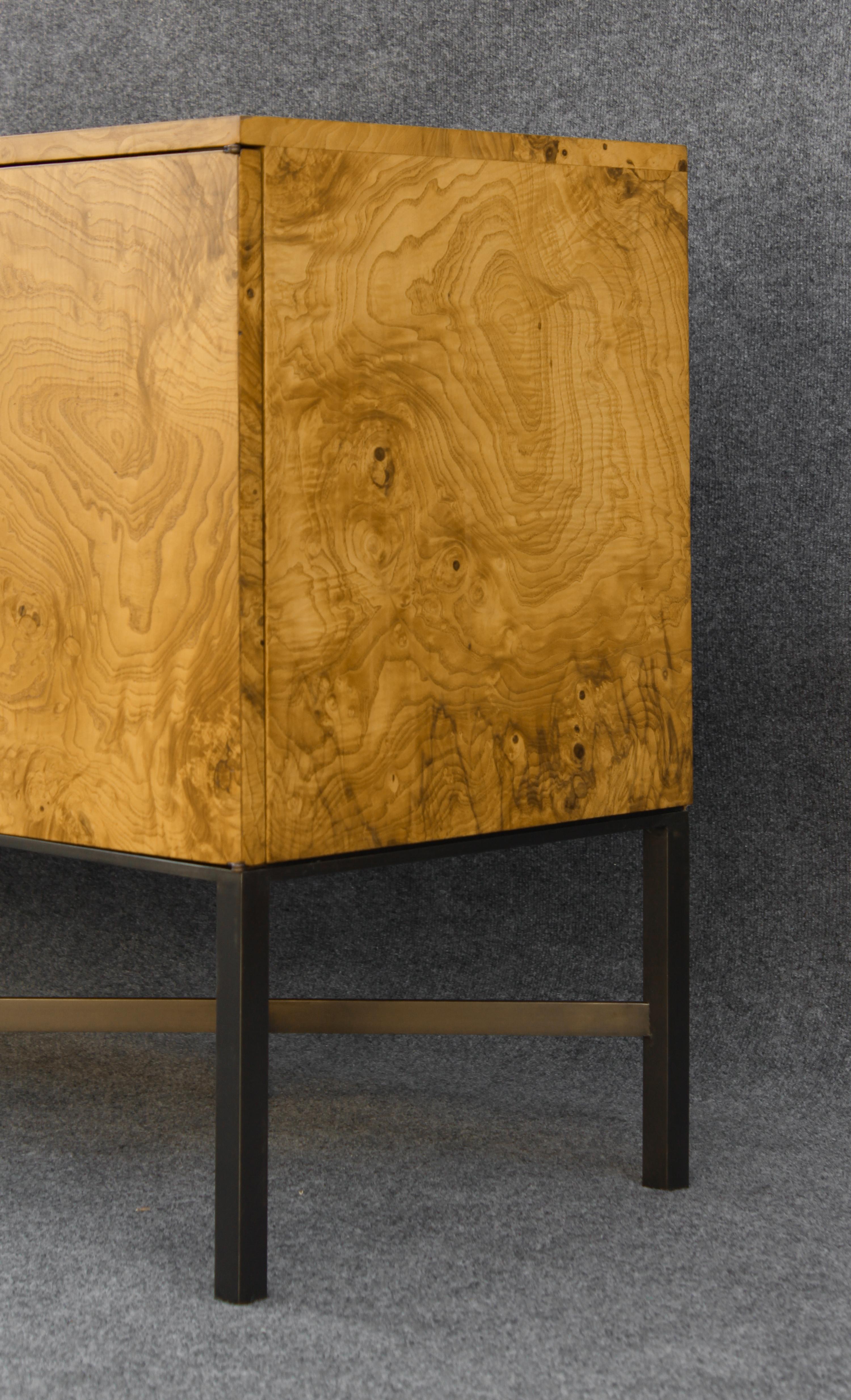 Brass Expertly Restored Roger Sprunger Dunbar Model #7111 Maple Burl Cabinet Sideboard For Sale