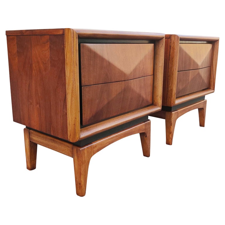Expertly Restored United Furniture Walnut Diamond Pair Nightstands Mcm