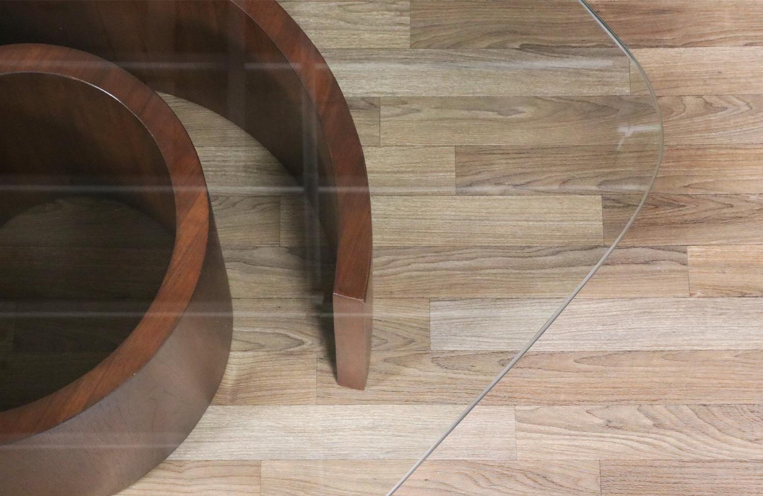 Expertly Restored - Vladimir Kagan “Snail” Walnut & Glass Coffee Table for Selig For Sale 3