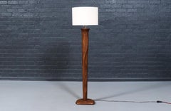 Lampada da terra in stile serpentino intagliato di Yasha Heifetz, sapientemente restaurata