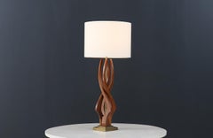 ExpertlyRestored - Lámpara de sobremesa moderna de mediados de siglo de nogal esculpido en espiral